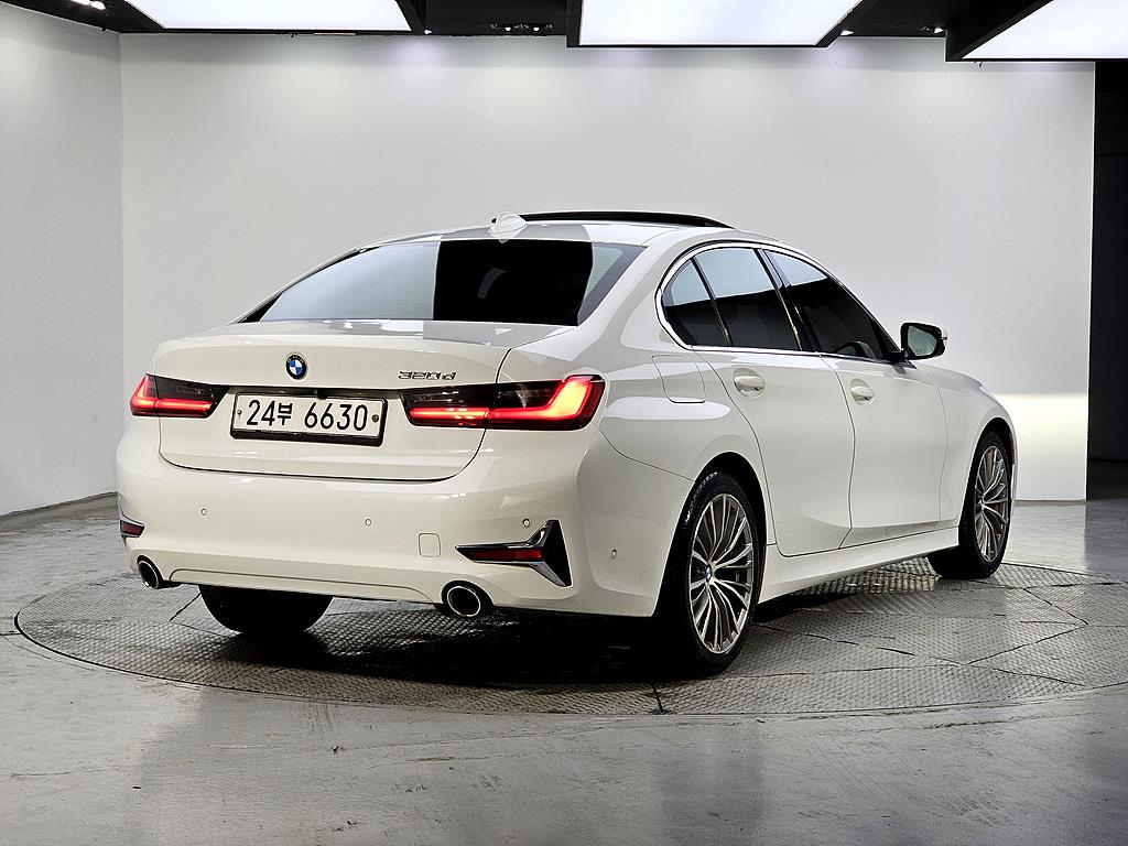 BMW 3 series - Vista 4