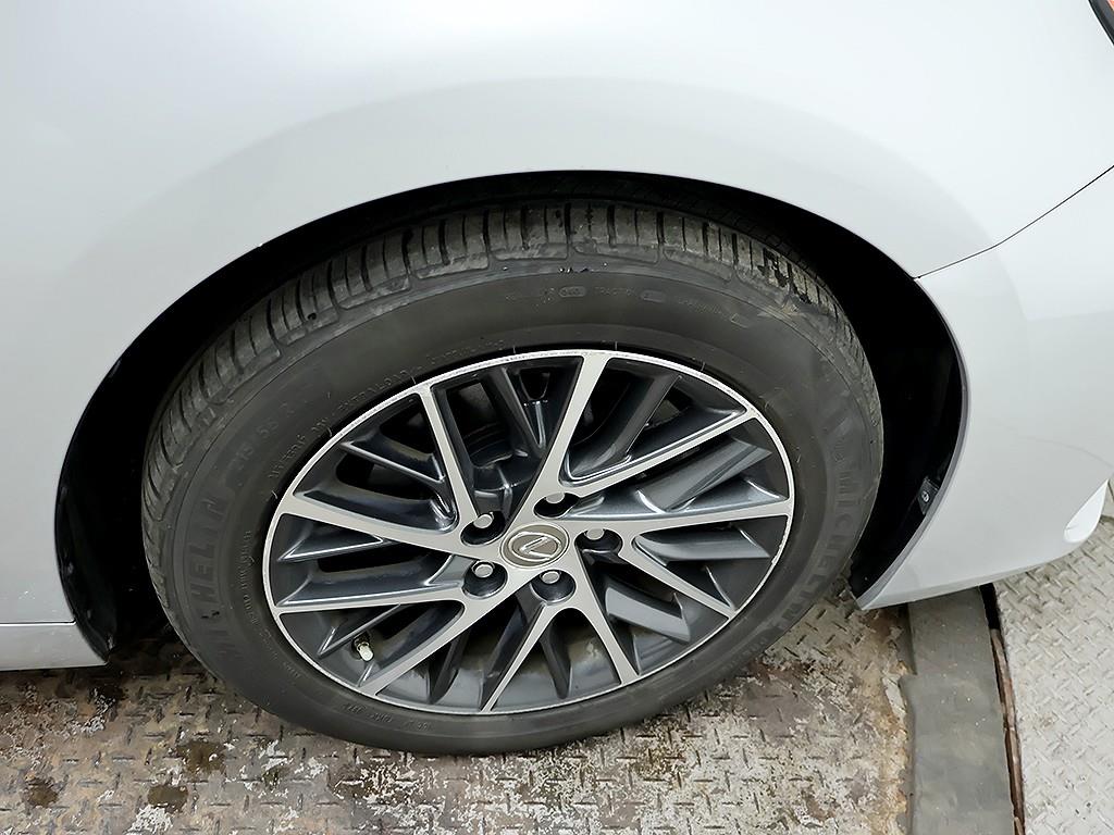 Lexus ES 2017 Plateado - Importación desde Corea - HF Imports Iquique - Foto 8