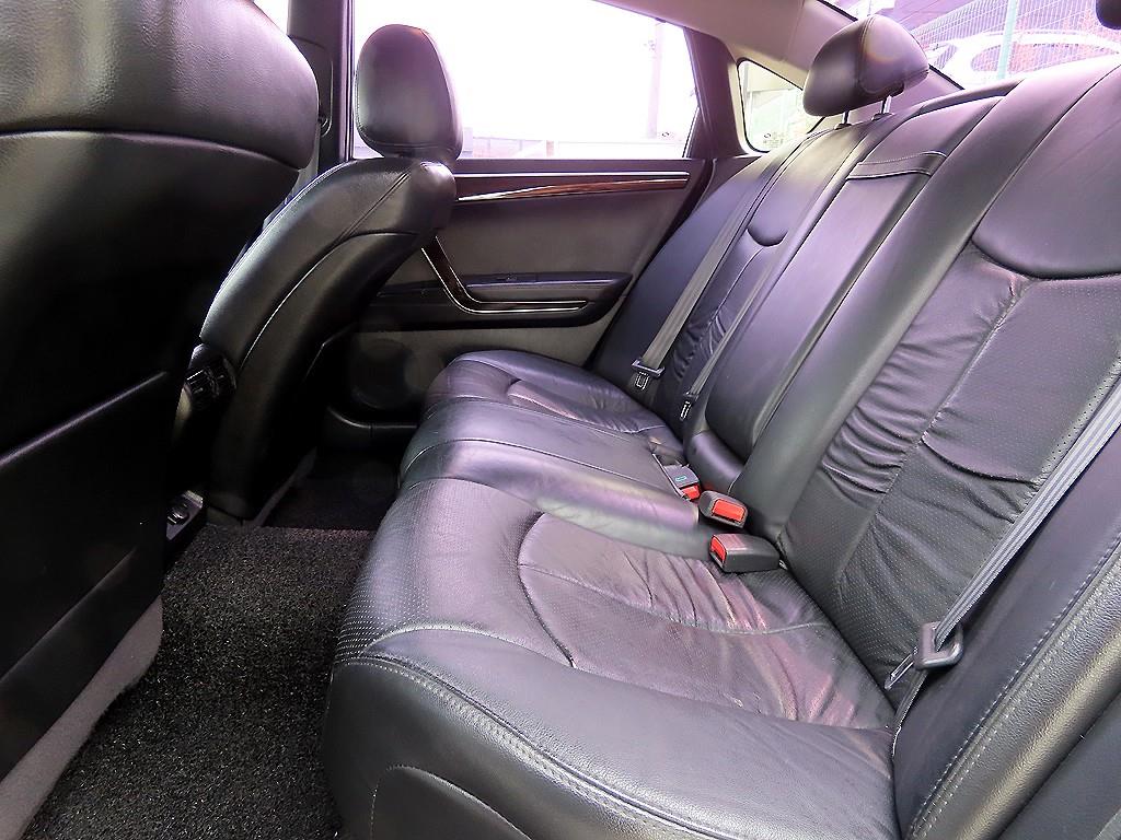 SAMSUNG SM7 - Vista 6