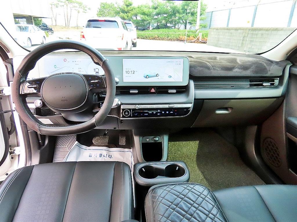 HYUNDAI Ioniq 5 - Vista 7