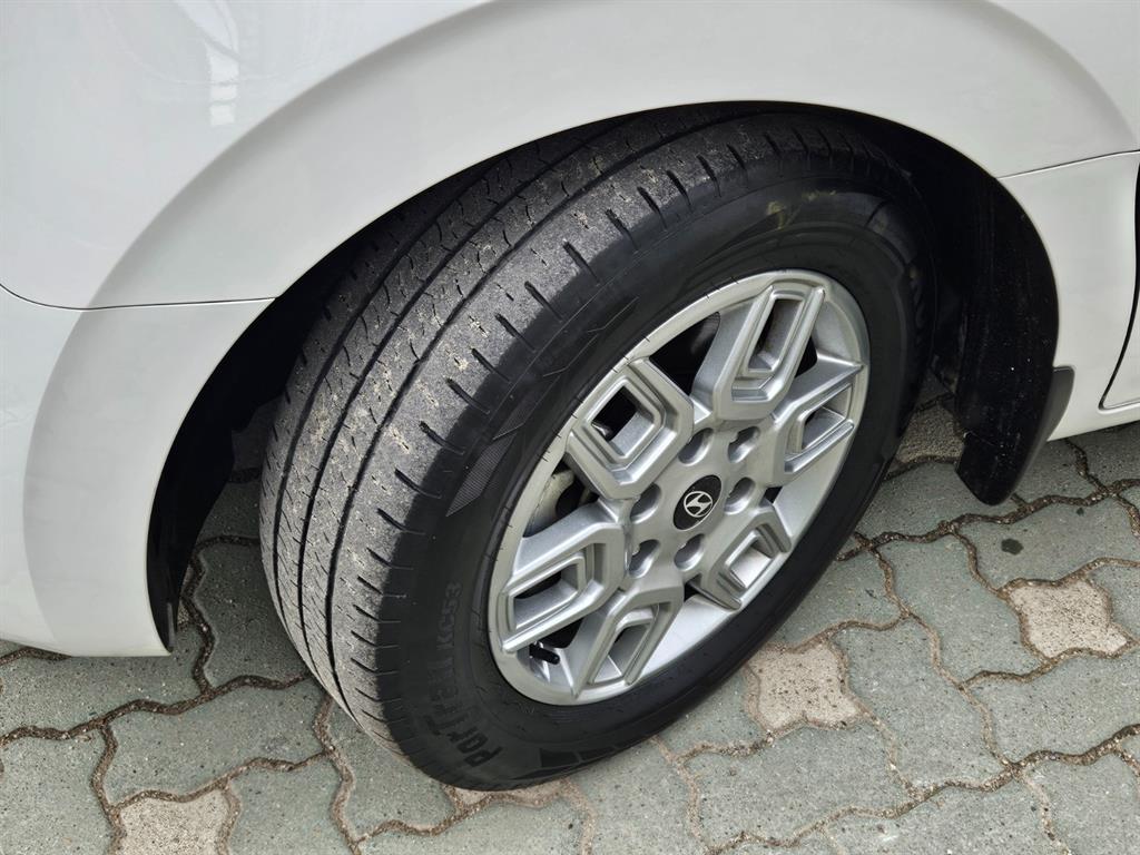 HYUNDAI Staria 2025 Blanco - Importación desde Corea - HF Imports Iquique - Foto 18