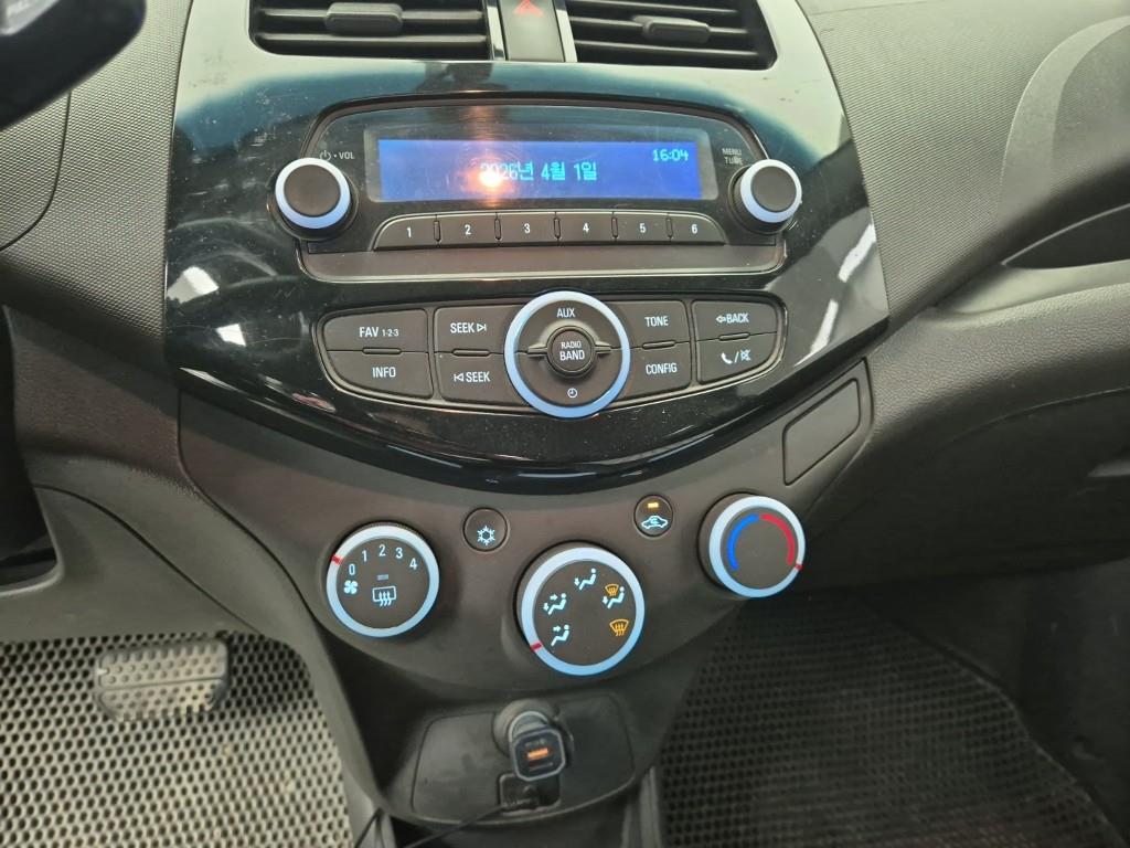 Chevrolet Spark - Vista 10