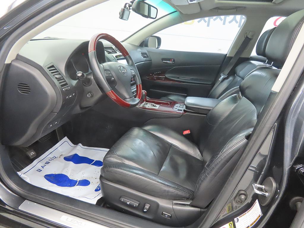 Lexus GS - Vista 5