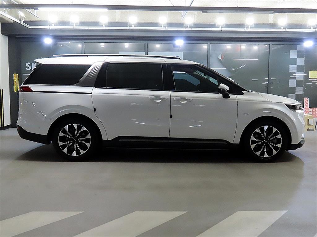 KIA Carnival - Vista 3