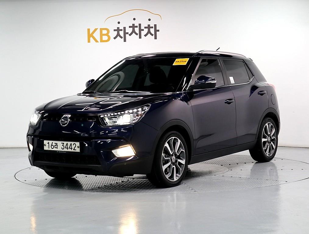 Ssangyong Tivoli 2016 Azul - Importación desde Corea - HF Imports Iquique - Foto 1