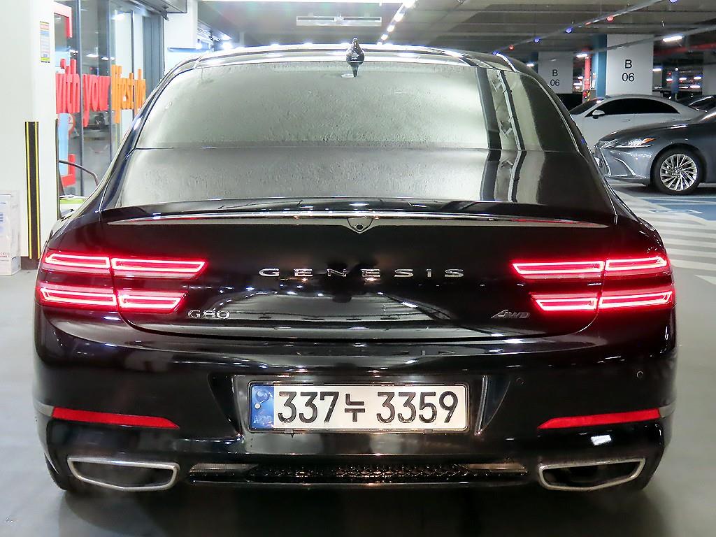 Genesis G80 - Vista 5