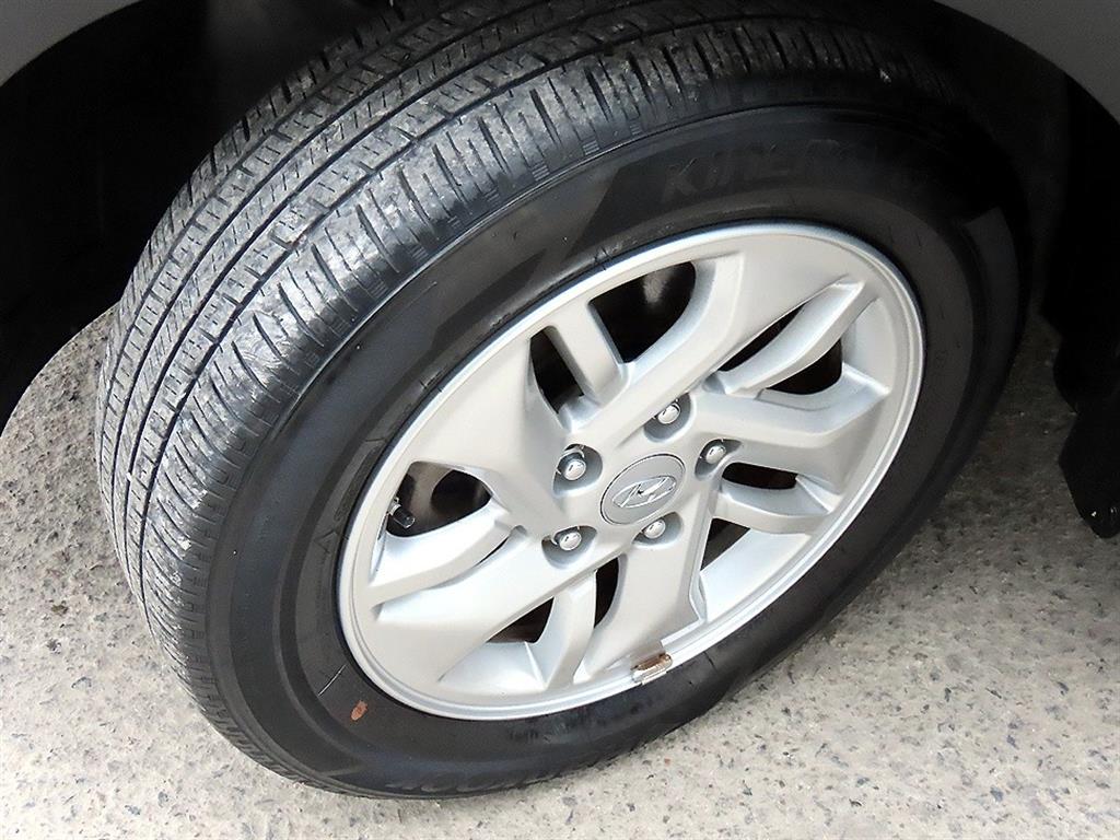 HYUNDAI Venue 2022 Blanco - Importación desde Corea - HF Imports Iquique - Foto 18