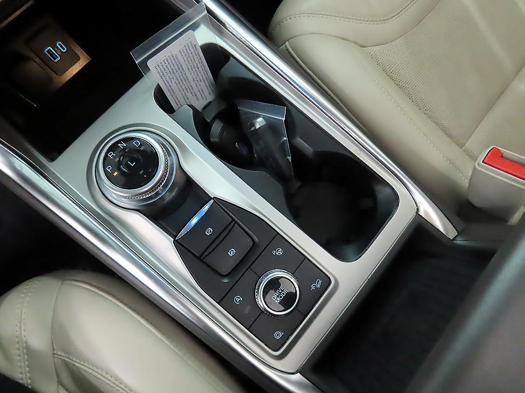 Ford Explorer - Vista 11