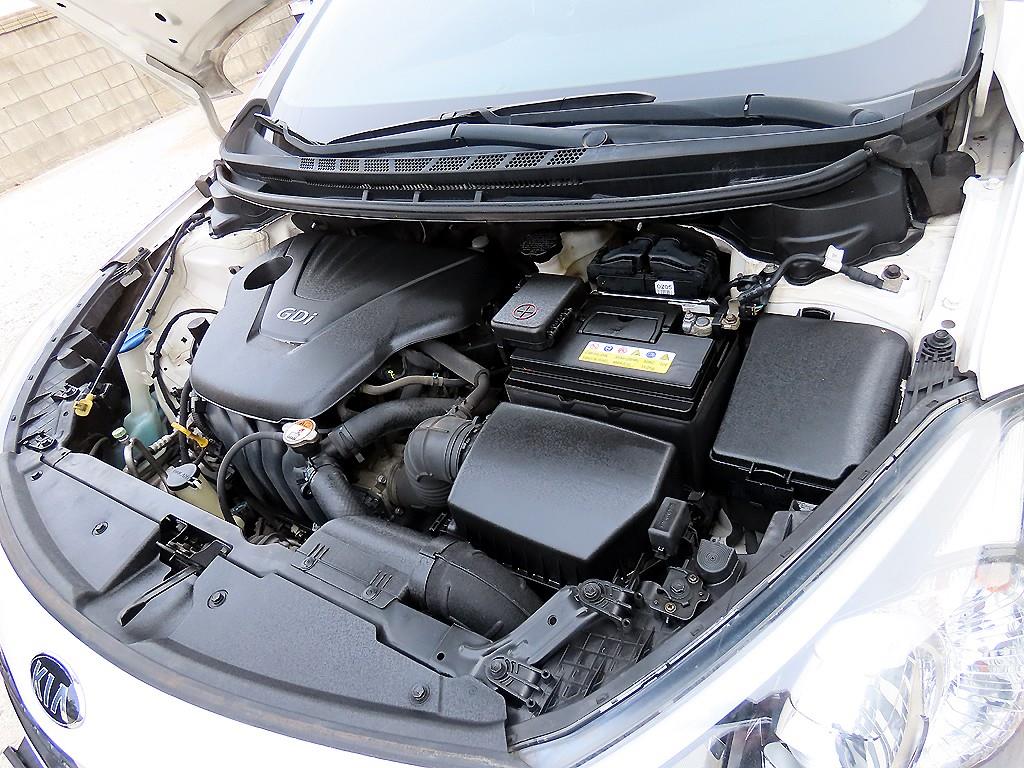 KIA K3 2014 Blanco - Importación desde Corea - HF Imports Iquique - Foto 19