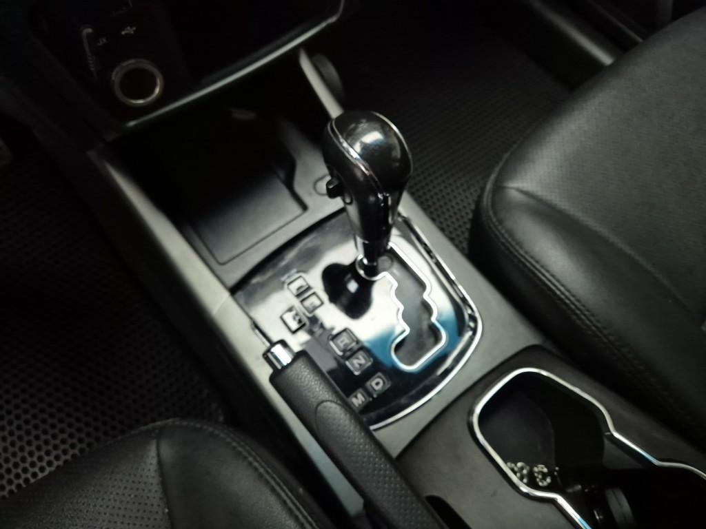 Ssangyong Korando 2017 Blanco - Importación desde Corea - HF Imports Iquique - Foto 15