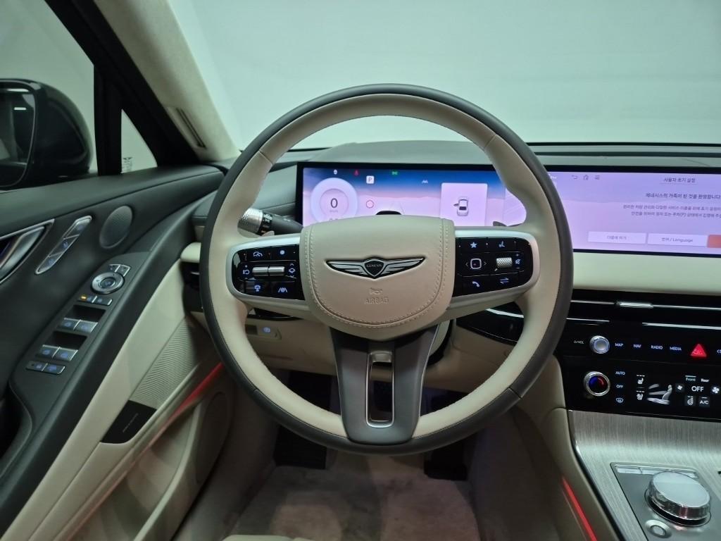 Genesis G80 - Vista 8