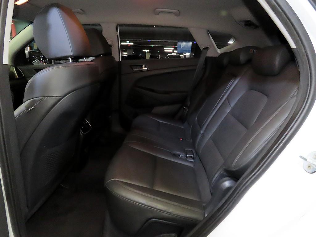 HYUNDAI Tucson - Vista 7