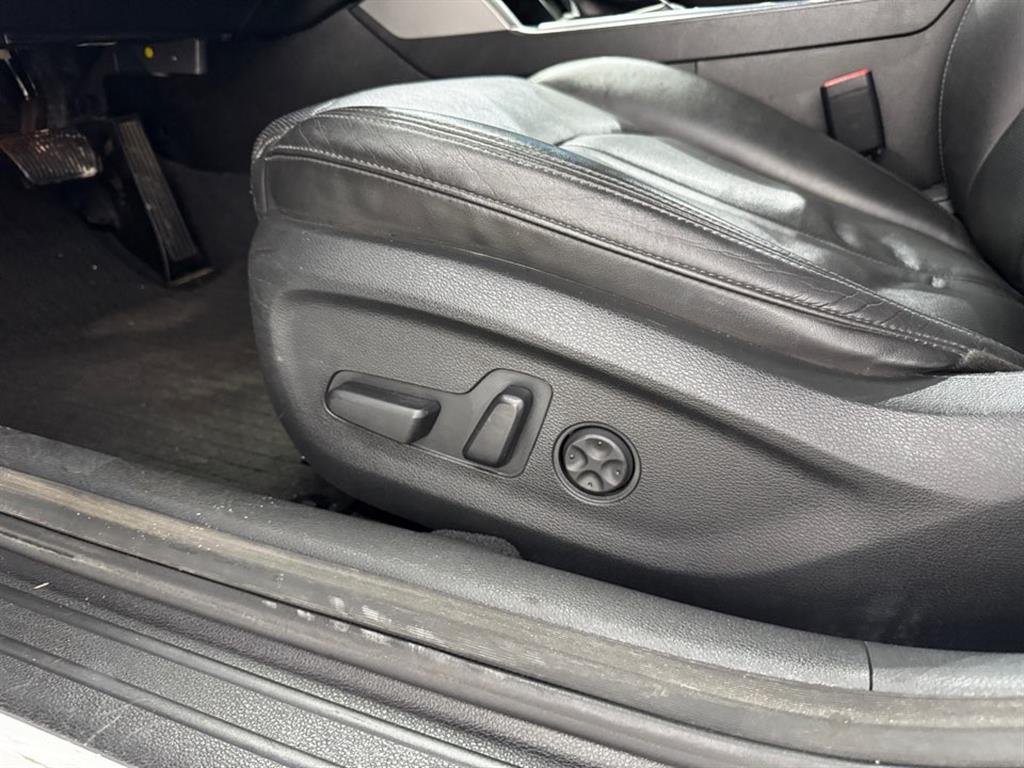 HYUNDAI Sonata - Vista 9