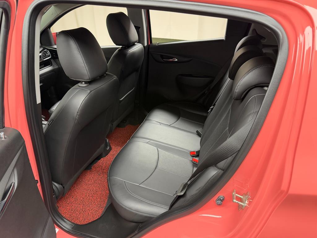 Chevrolet Spark - Vista 11