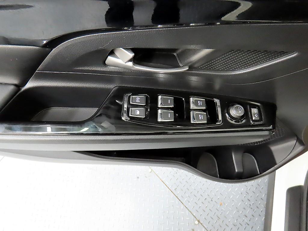 Ssangyong Korando - Vista 11