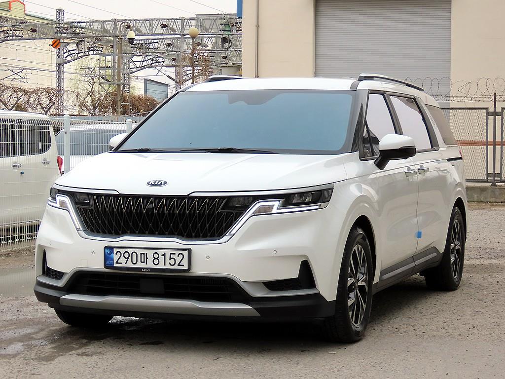 KIA Carnival - Vista 2