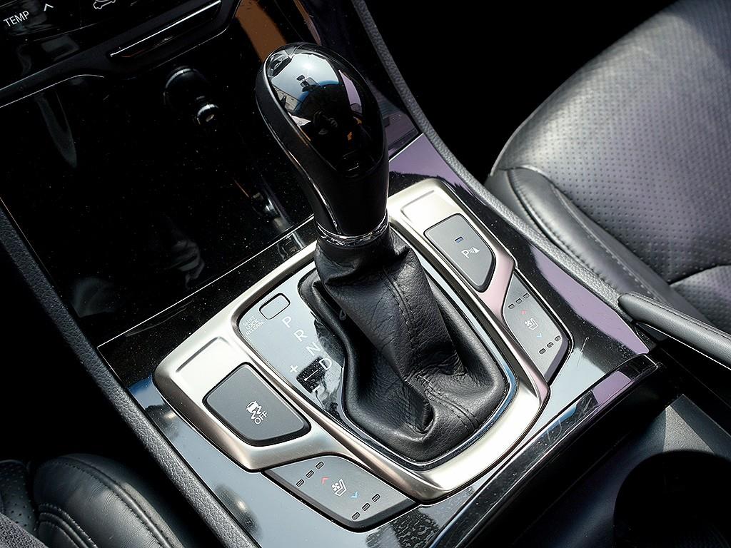 HYUNDAI Grandeur 2012 Negro - Importación desde Corea - HF Imports Iquique - Foto 7