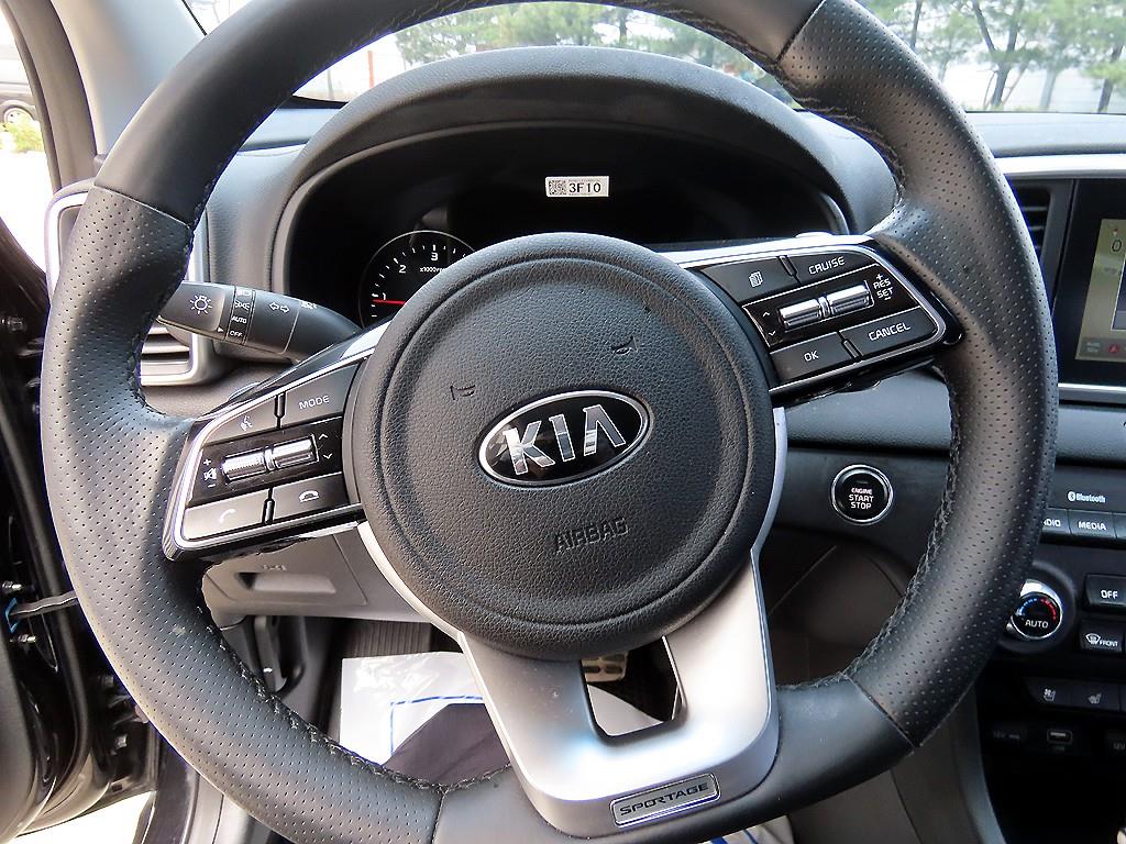 KIA Sportage - Vista 8