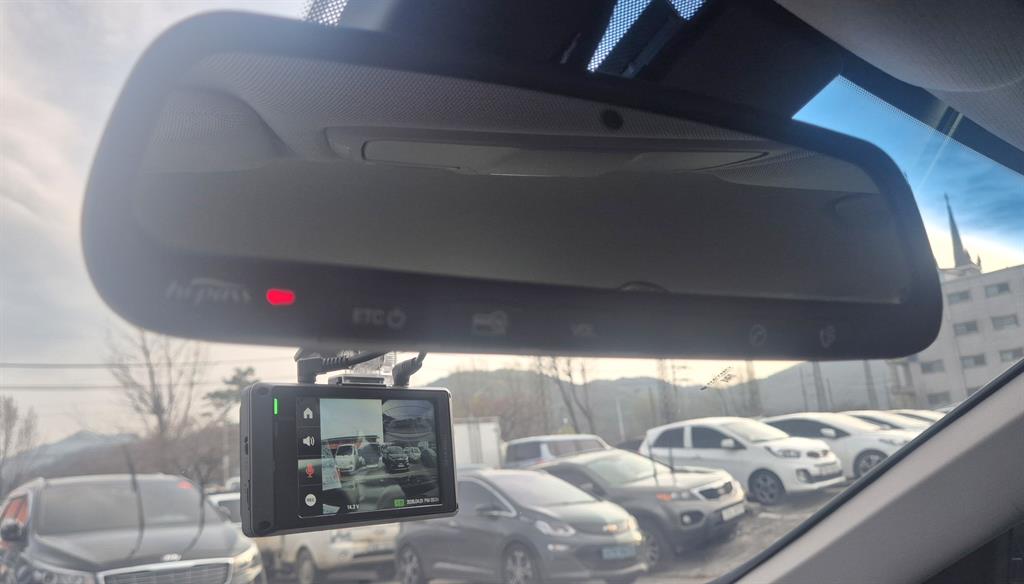 HYUNDAI Genesis 2016 Negro - Importación desde Corea - HF Imports Iquique - Foto 17