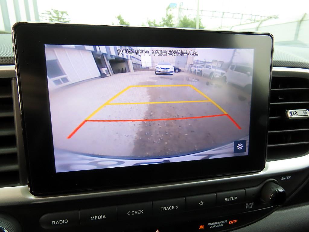 HYUNDAI Venue 2022 Blanco - Importación desde Corea - HF Imports Iquique - Foto 14