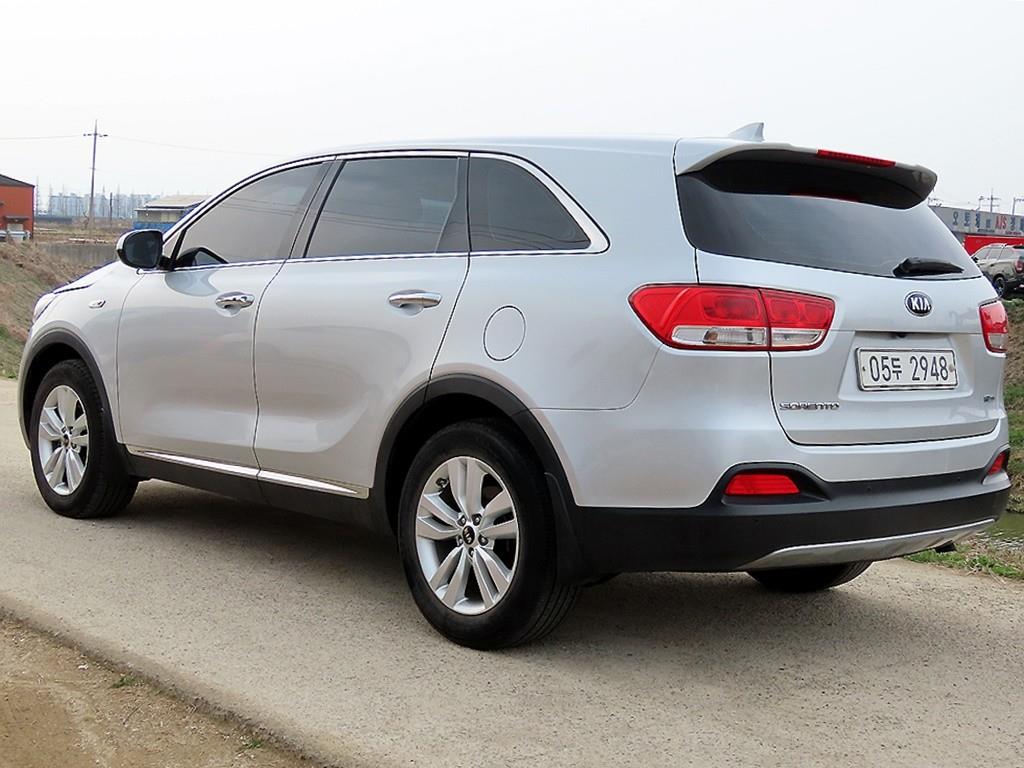 KIA Sorento - Vista 3