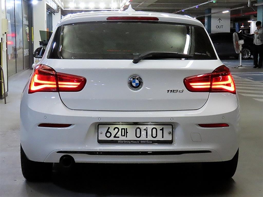 BMW 1 series - Vista 5