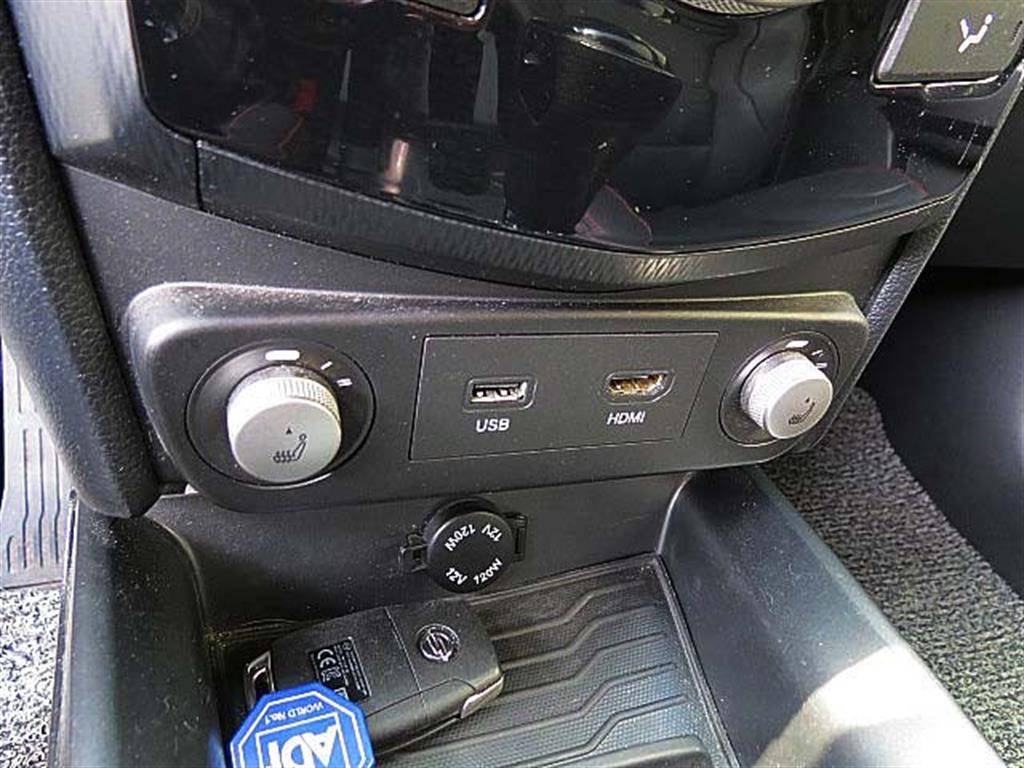 Ssangyong Tivoli 2018 Blanco - Importación desde Corea - HF Imports Iquique - Foto 12