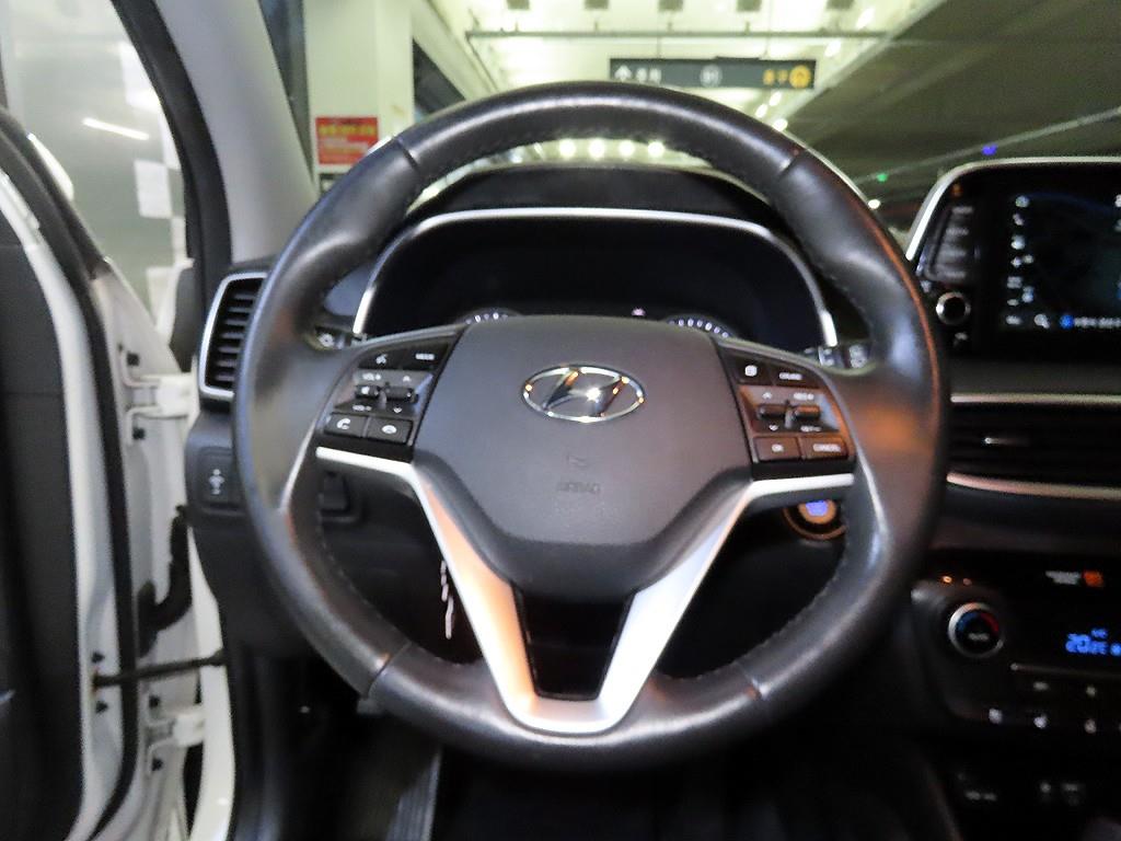 HYUNDAI Tucson - Vista 8