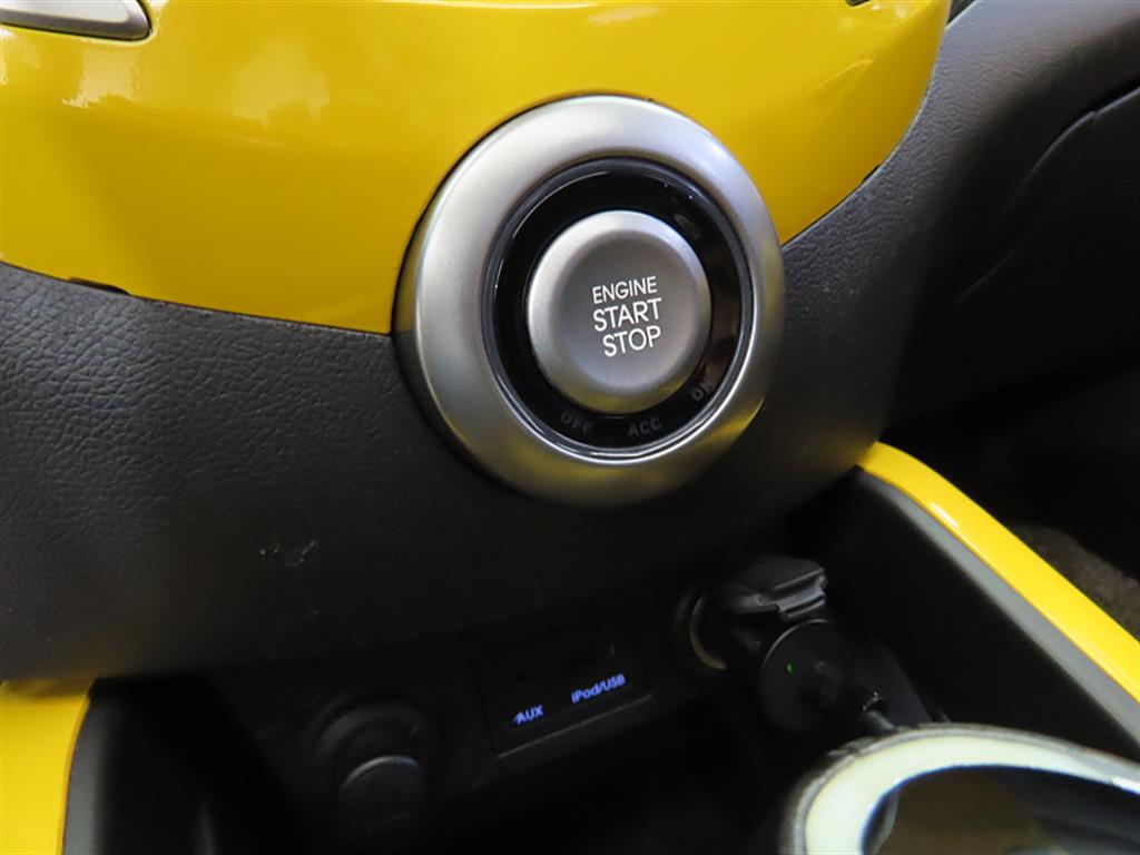 HYUNDAI Veloster - Vista 10