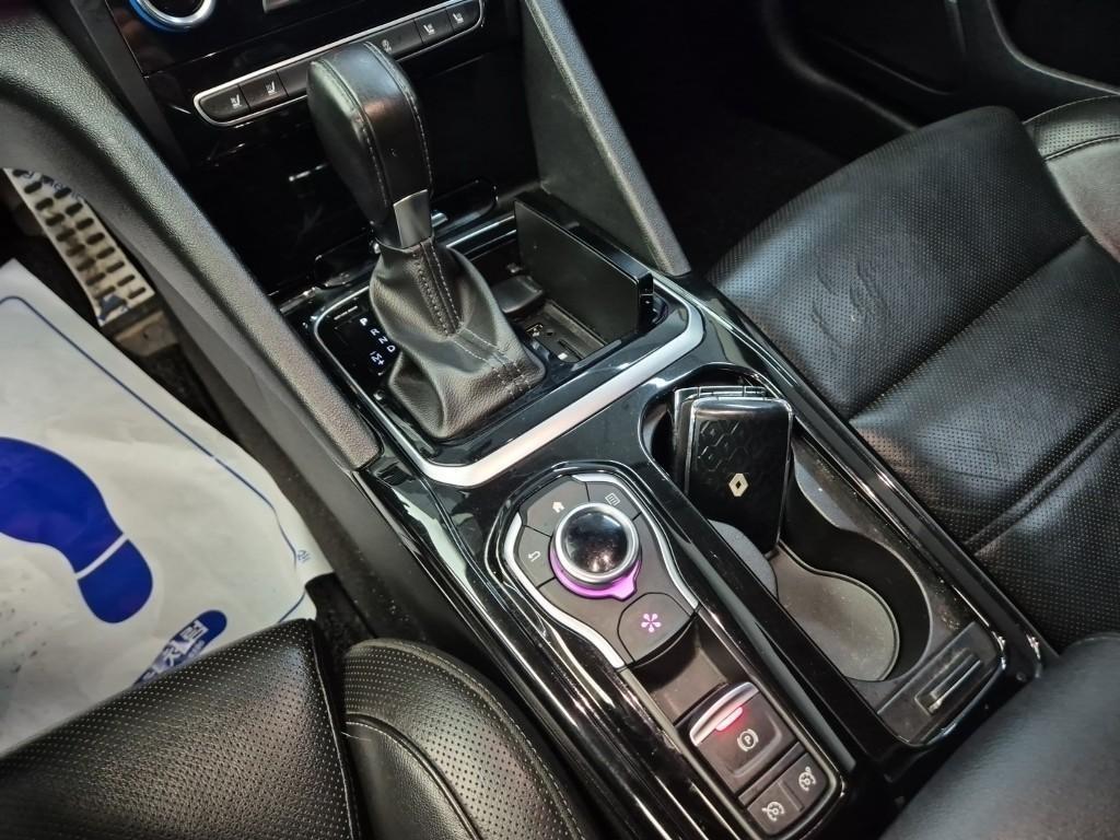 SAMSUNG SM6 - Vista 8