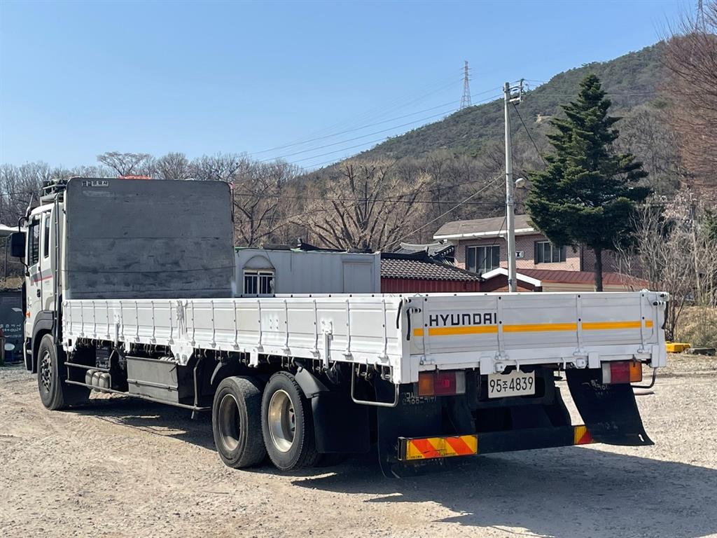 medium and large cargo Cargo - Vista 4