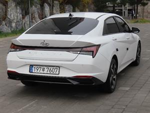 HYUNDAI Avante - Vista 6