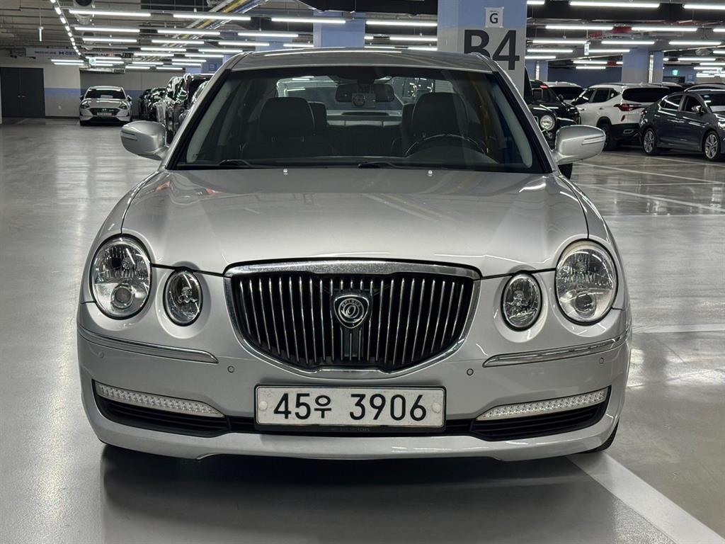 KIA Opirus - Vista 3