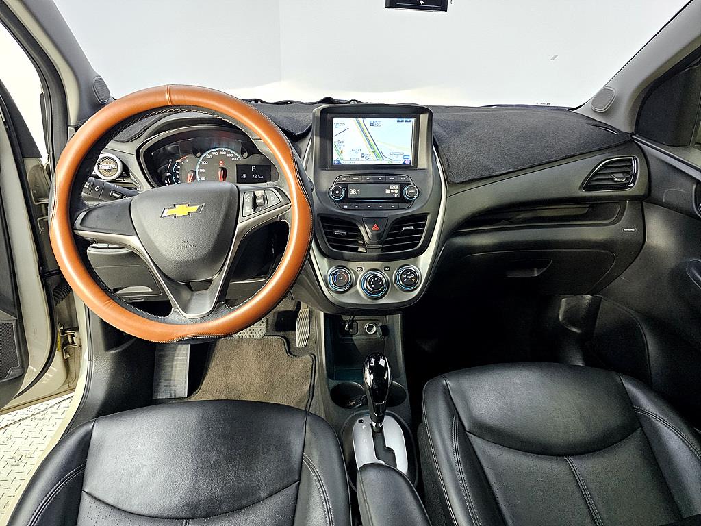 Chevrolet Spark - Vista 5