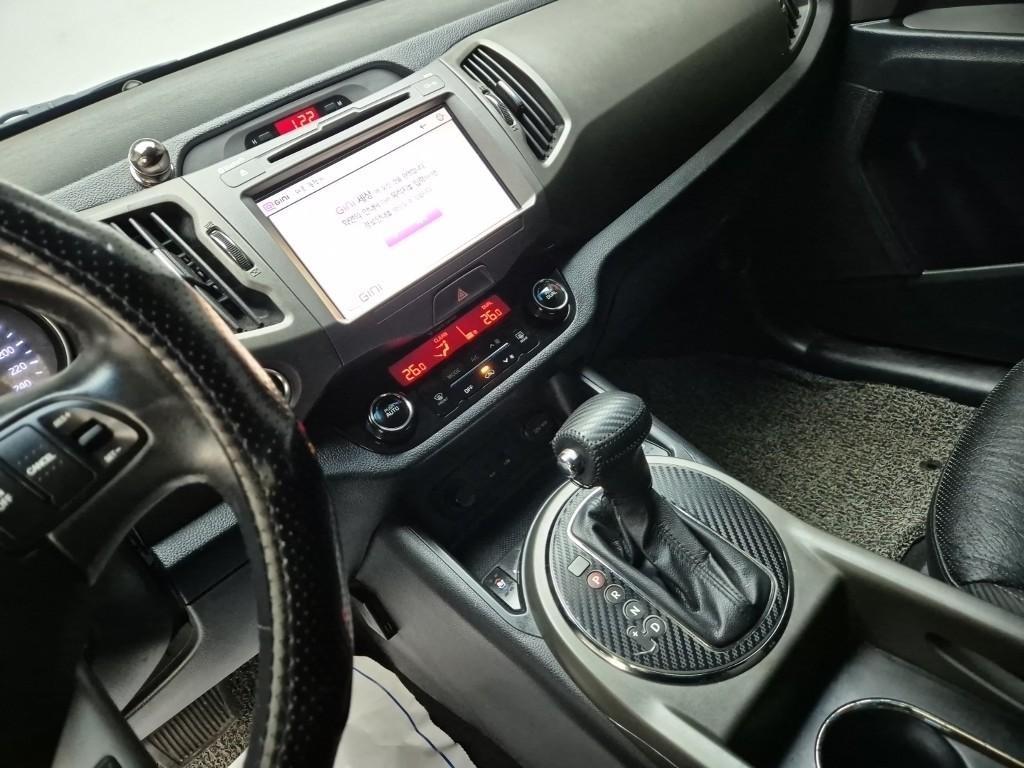 KIA Sportage - Vista 10