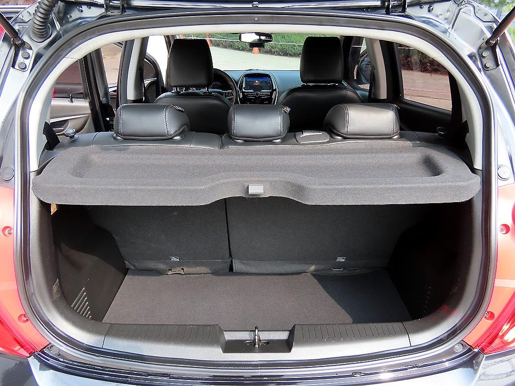 Chevrolet Spark 2016 Gris - Importación desde Corea - HF Imports Iquique - Foto 18