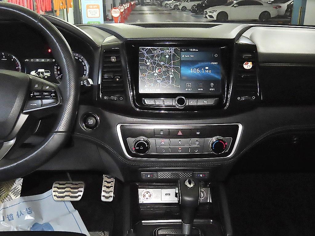 Ssangyong Rexton - Vista 11