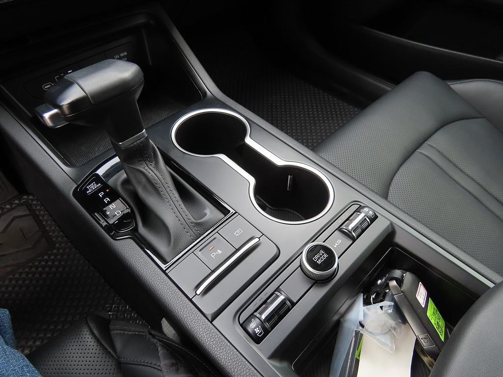 KIA K5 2025 Gris - Importación desde Corea - HF Imports Iquique - Foto 14