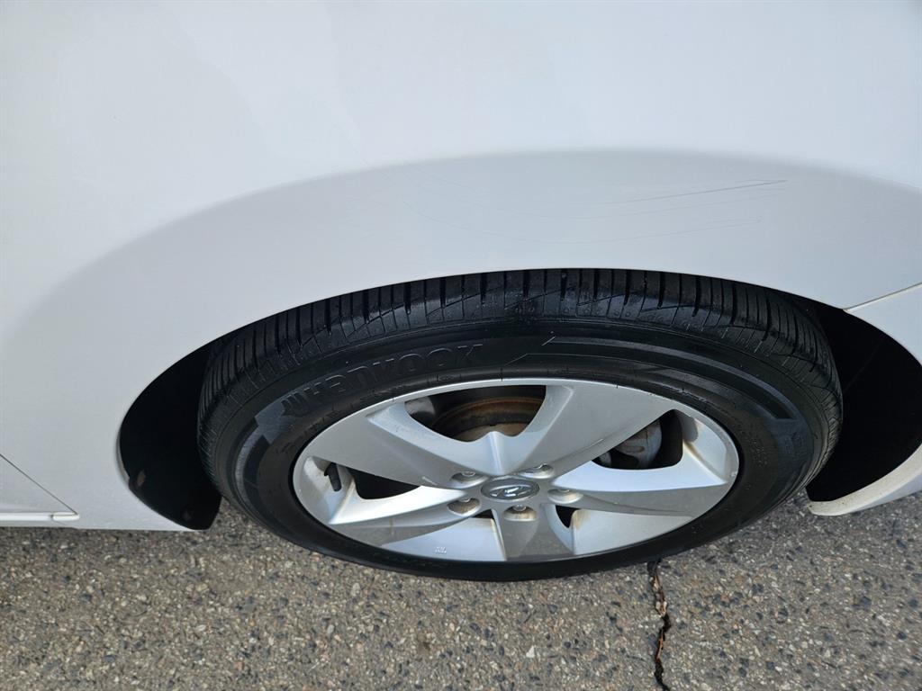 HYUNDAI Avante 2012 Blanco - Importación desde Corea - HF Imports Iquique - Foto 17