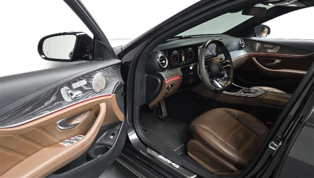 Mercedes Benz E class - Vista 11