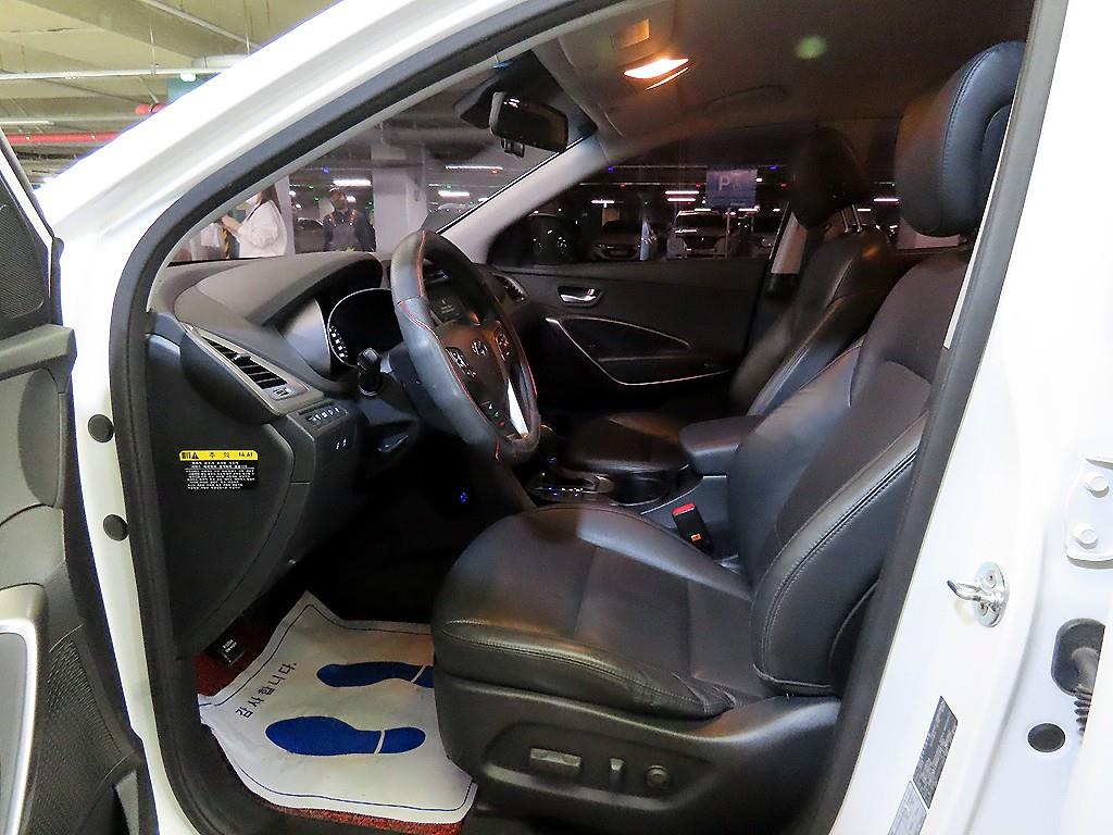 HYUNDAI Maxcruz - Vista 6