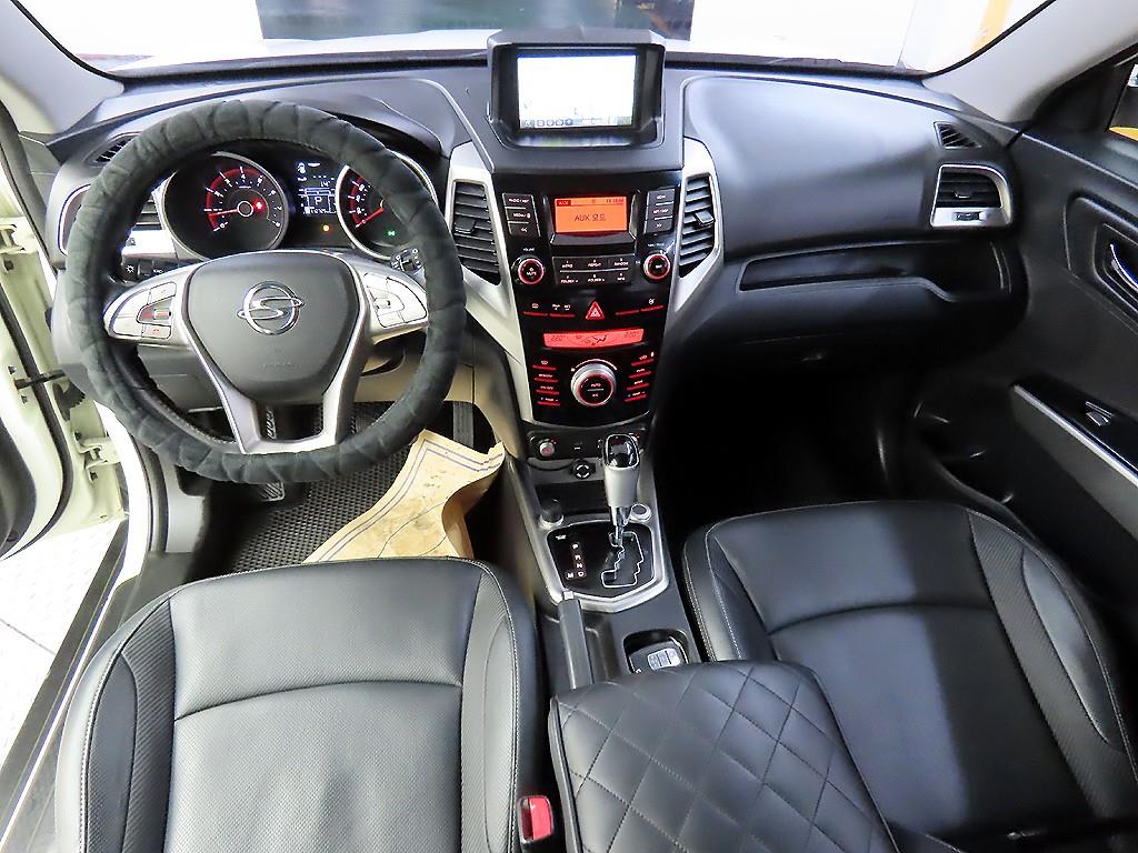 Ssangyong Tivoli - Vista 7