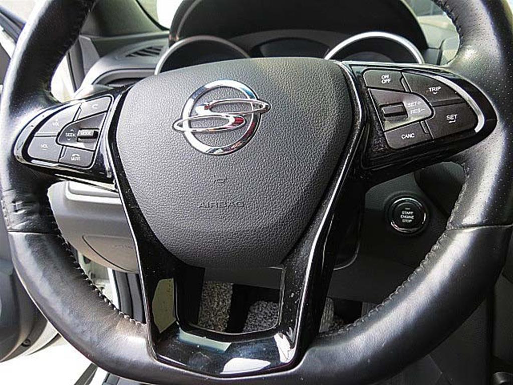 Ssangyong Tivoli 2018 Blanco - Importación desde Corea - HF Imports Iquique - Foto 9