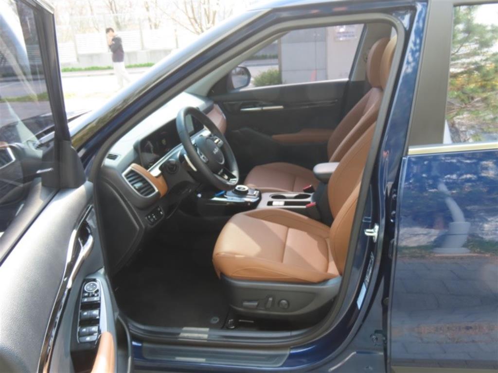 KIA Seltos 2024 Azul - Importación desde Corea - HF Imports Iquique - Foto 13