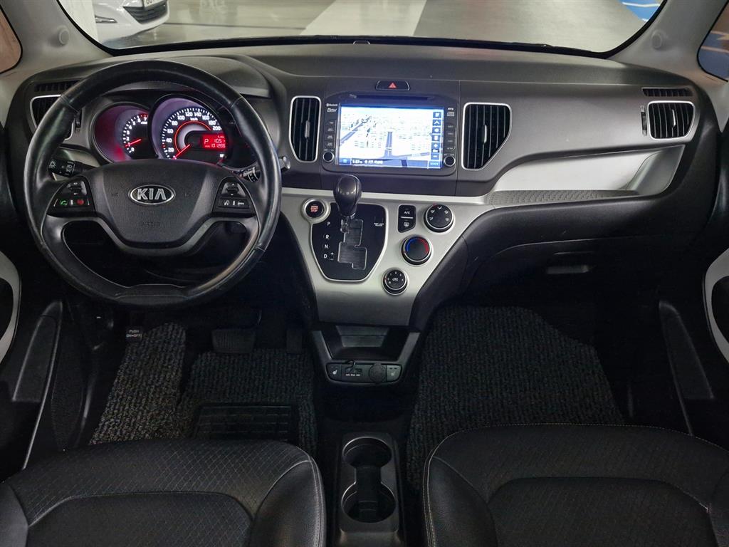 KIA Ray - Vista 5