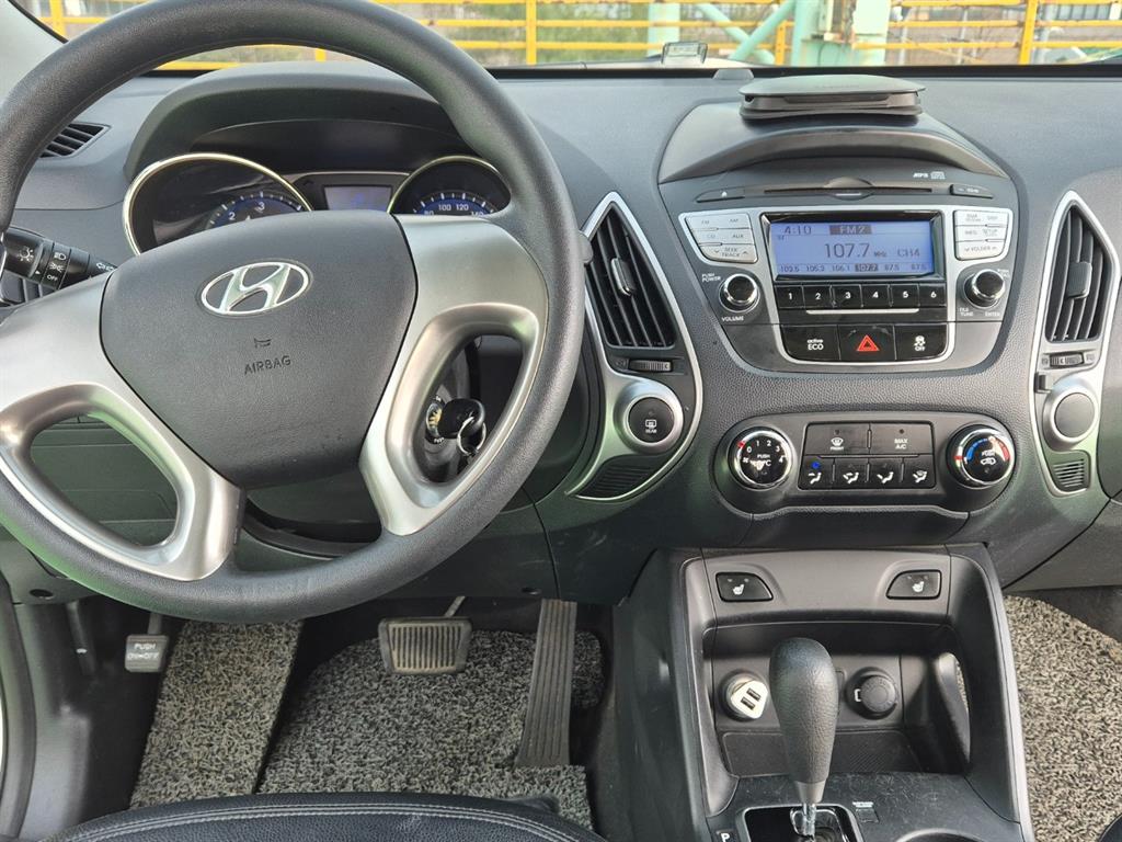 HYUNDAI Tucson 2011 Blanco - Importación desde Corea - HF Imports Iquique - Foto 16