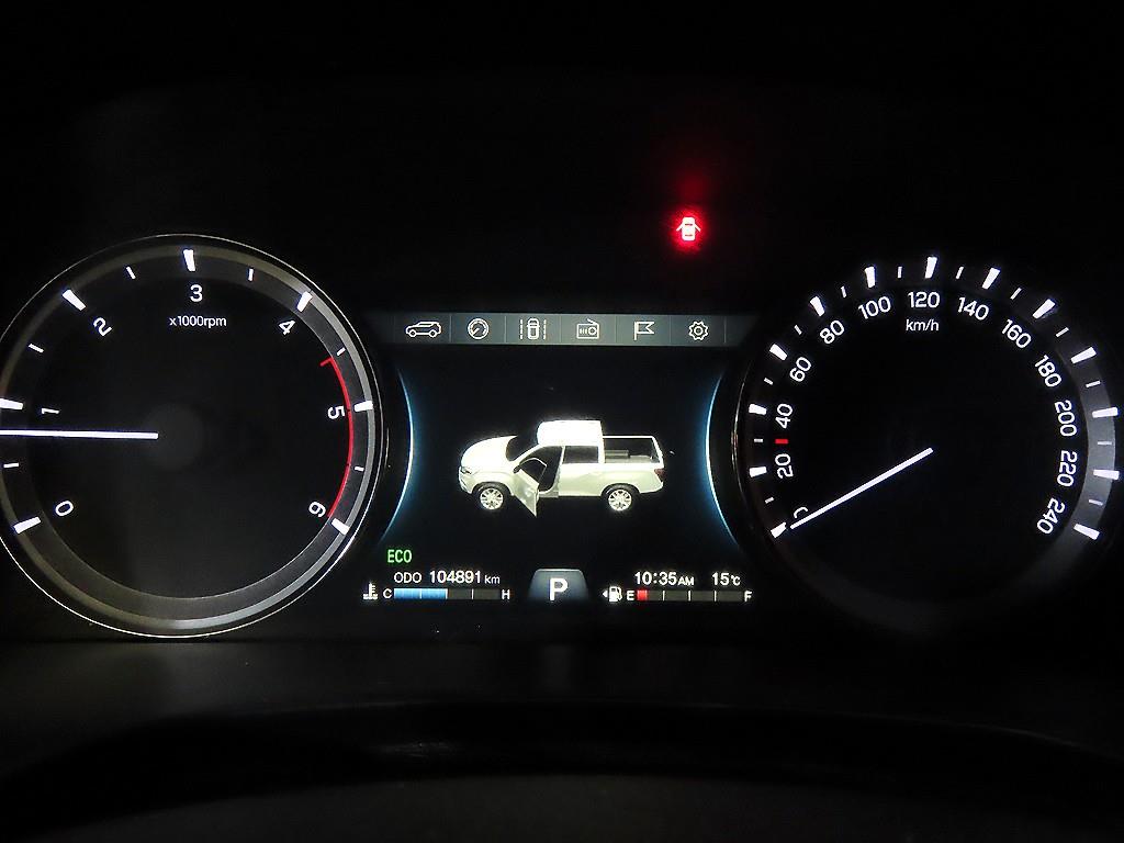 Ssangyong Rexton - Vista 9