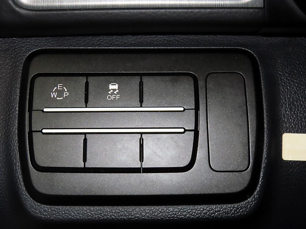 Ssangyong Tivoli 2018 Blanco - Importación desde Corea - HF Imports Iquique - Foto 14