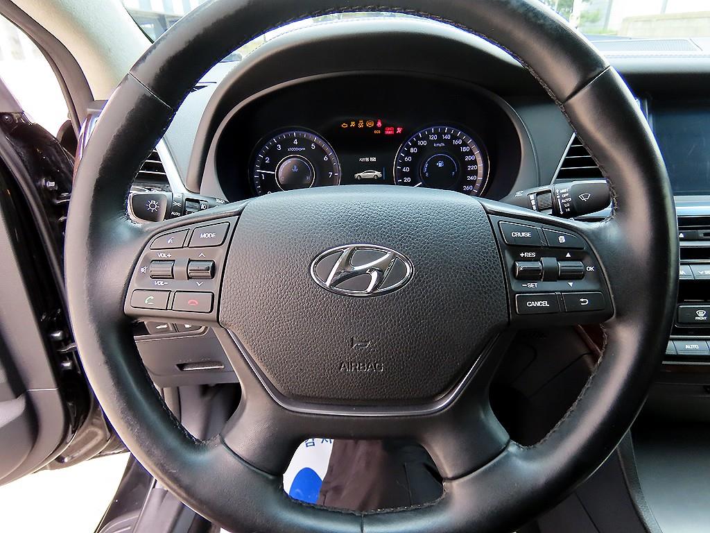 HYUNDAI Aslan - Vista 8