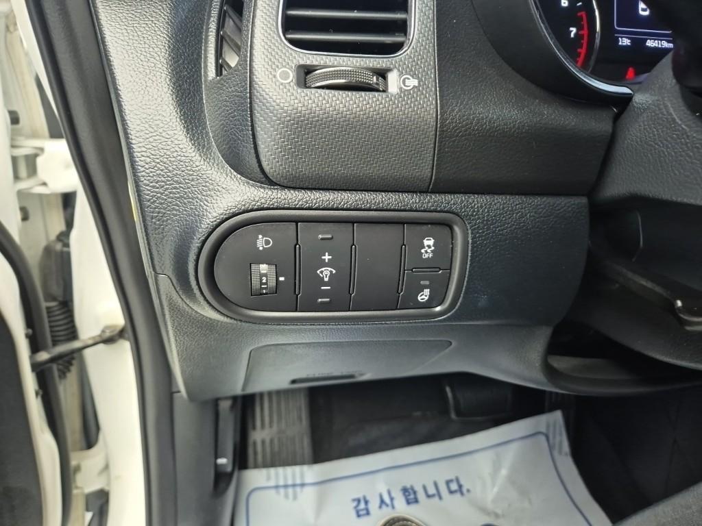 KIA K3 2017 Blanco - Importación desde Corea - HF Imports Iquique - Foto 16